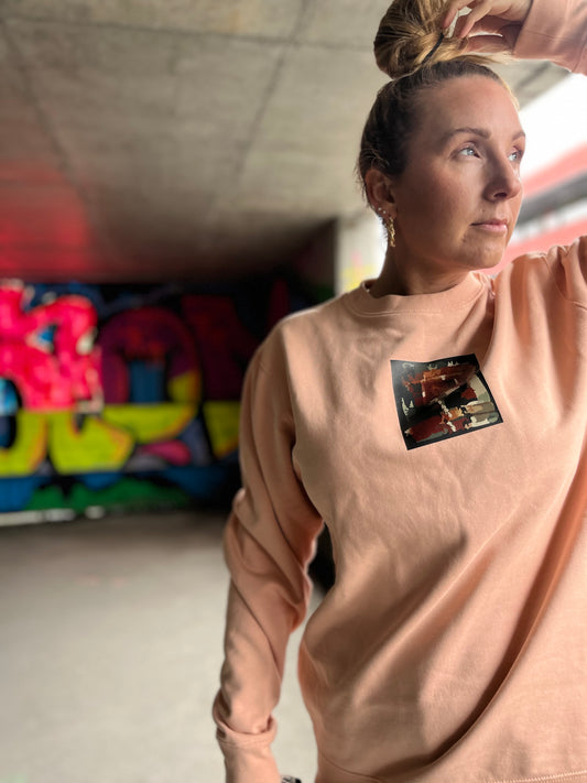 DOVIDOVIDOD Spritzes Bitches Crewneck