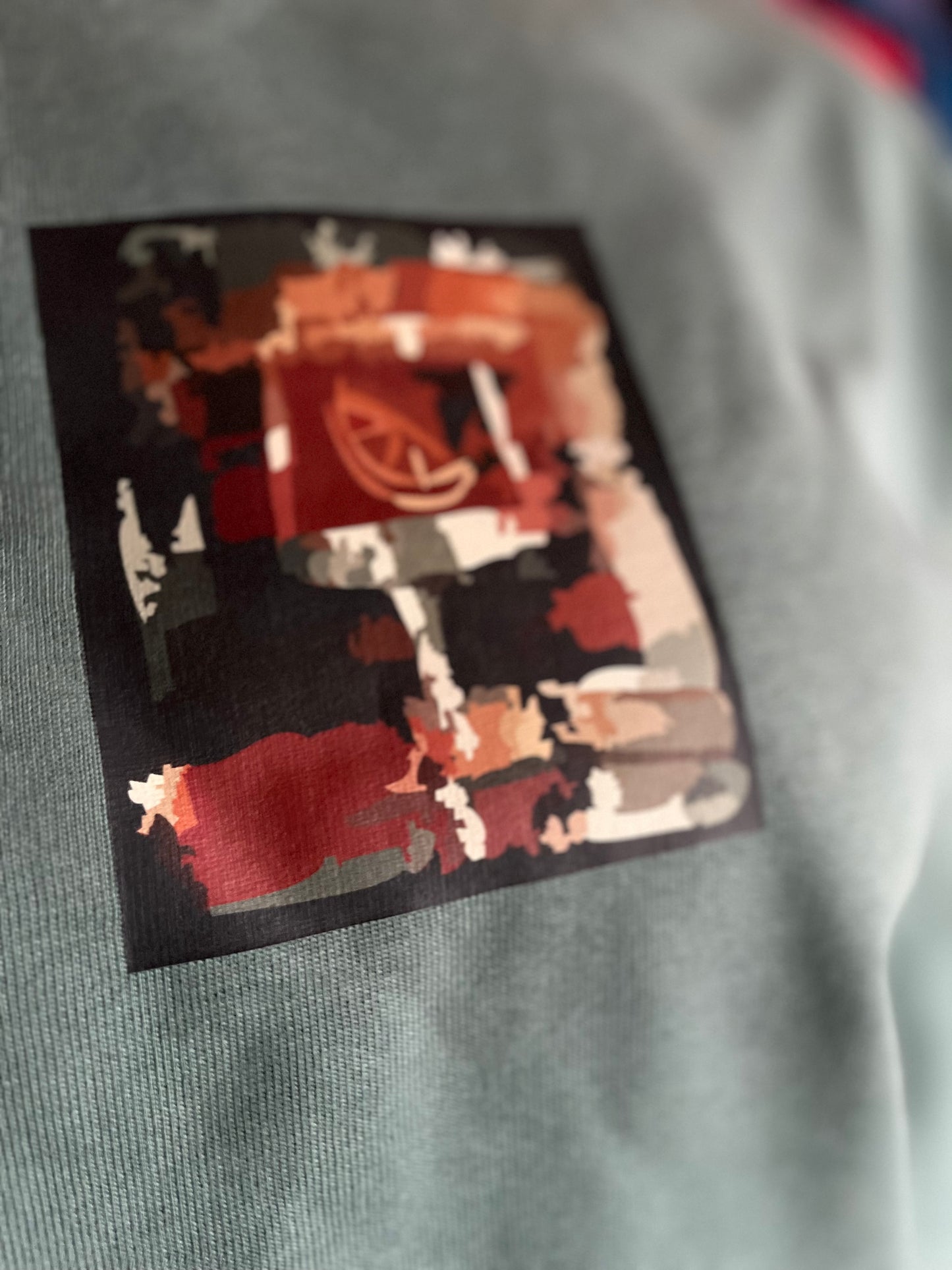 DOVIDOVIDOD Spritzes Bitches Crewneck